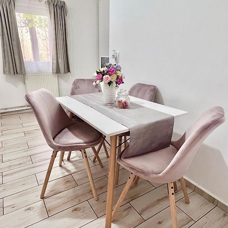 Av Apartment Turda Bagian luar foto