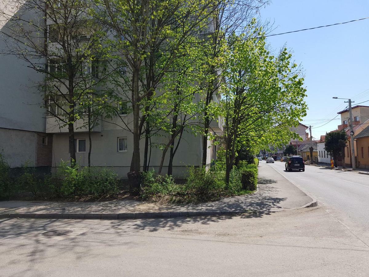 Av Apartment Turda Bagian luar foto
